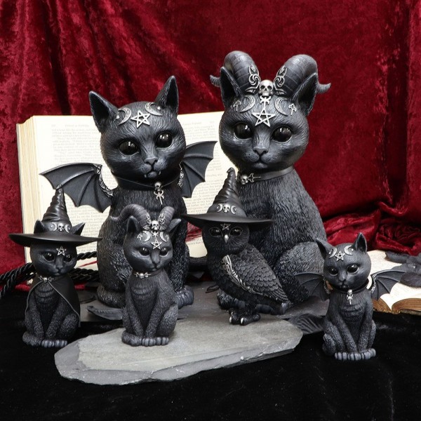 Gothic kittens