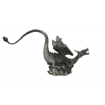 Der Drache mit einem langen Schwanz. Der Drache mit einem langen Schwanz.