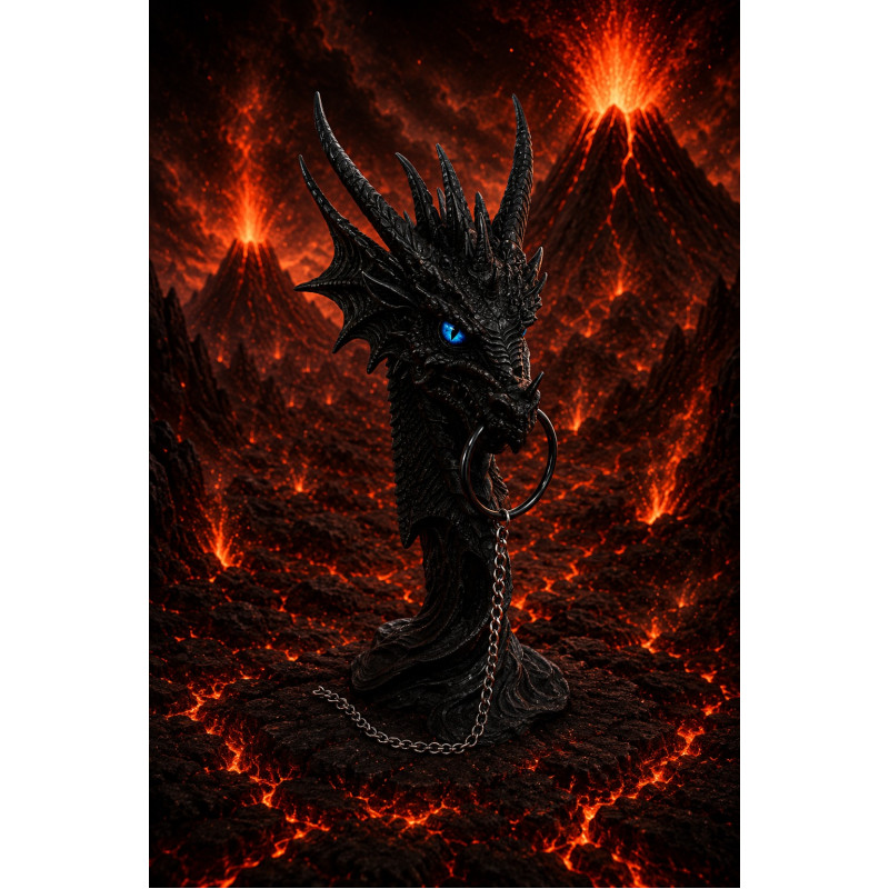 The slave, dragon head resin sculpture with metal ring and chain from the Kardùm line