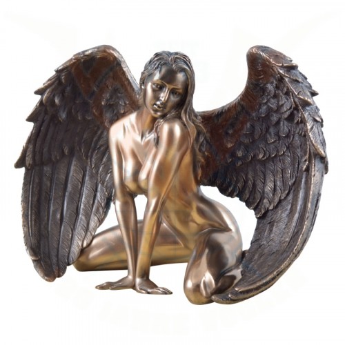 The kneeling angel with gathered wings.