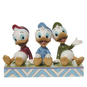 Qui, Quo &amp; Qua seduti. (by Jim Shore)